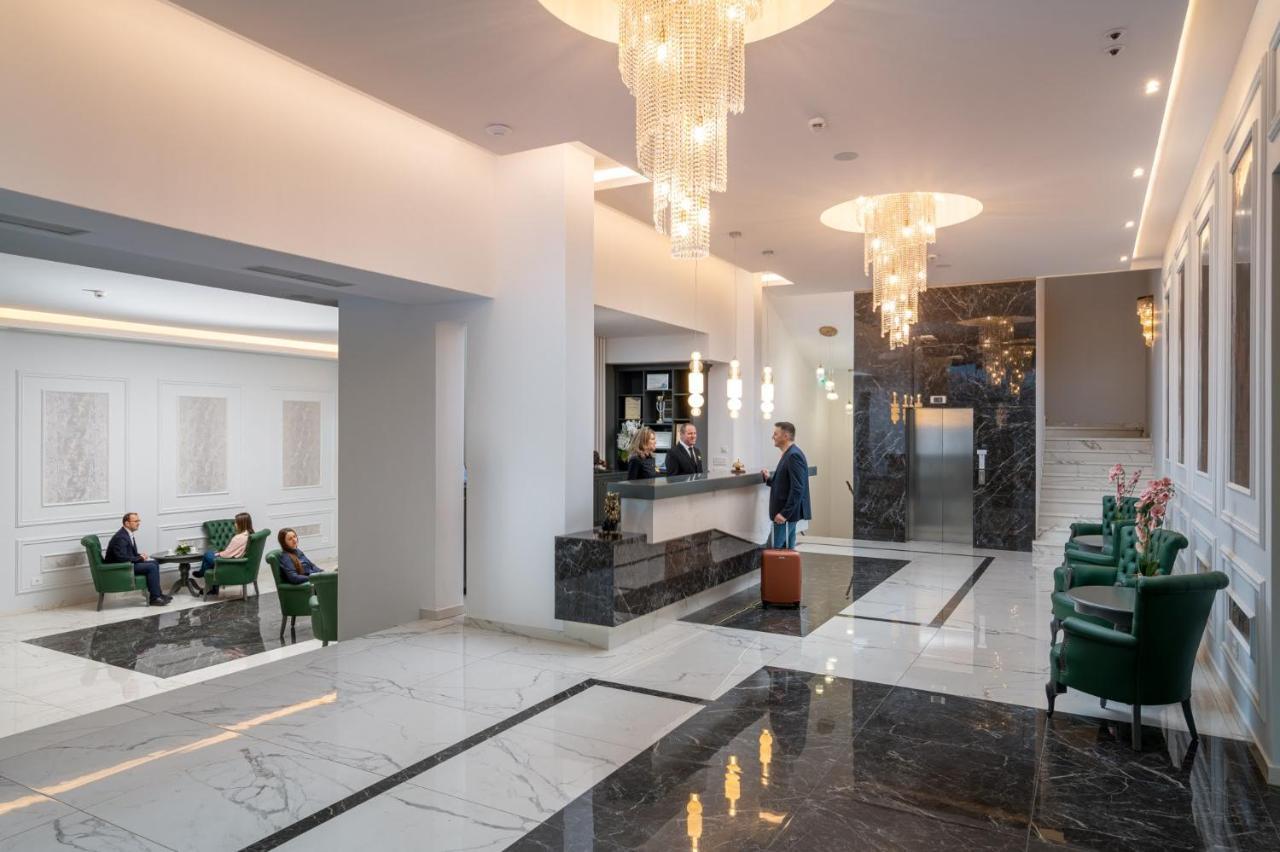 Hotel Leul De Aur Sebeş Zewnętrze zdjęcie