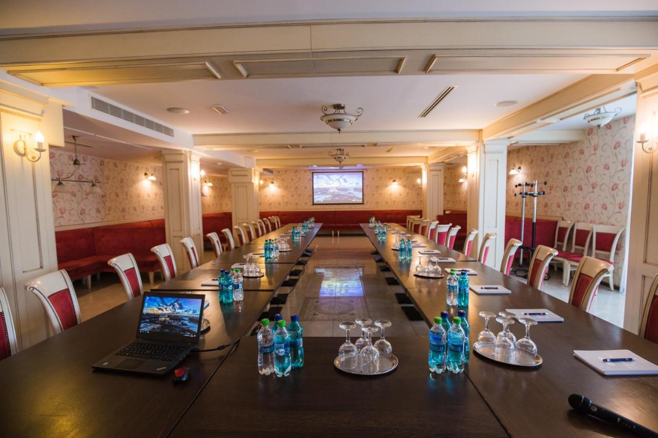 Hotel Leul De Aur Sebeş Zewnętrze zdjęcie
